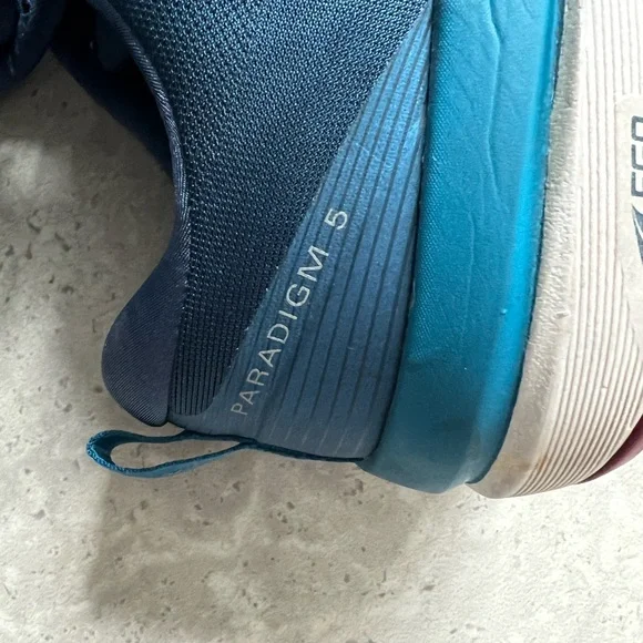 Men’s Altra Paradigm 5 Size 12 - Picture 8 of 10